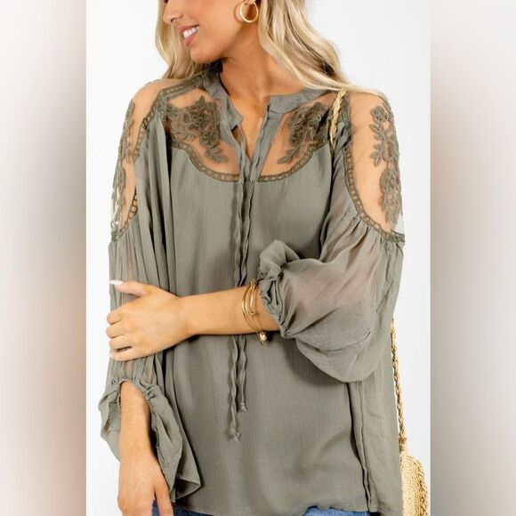 NWT Hayden Los Angeles Women’s Olive Green Size Small Blouse - Picture 4 of 11